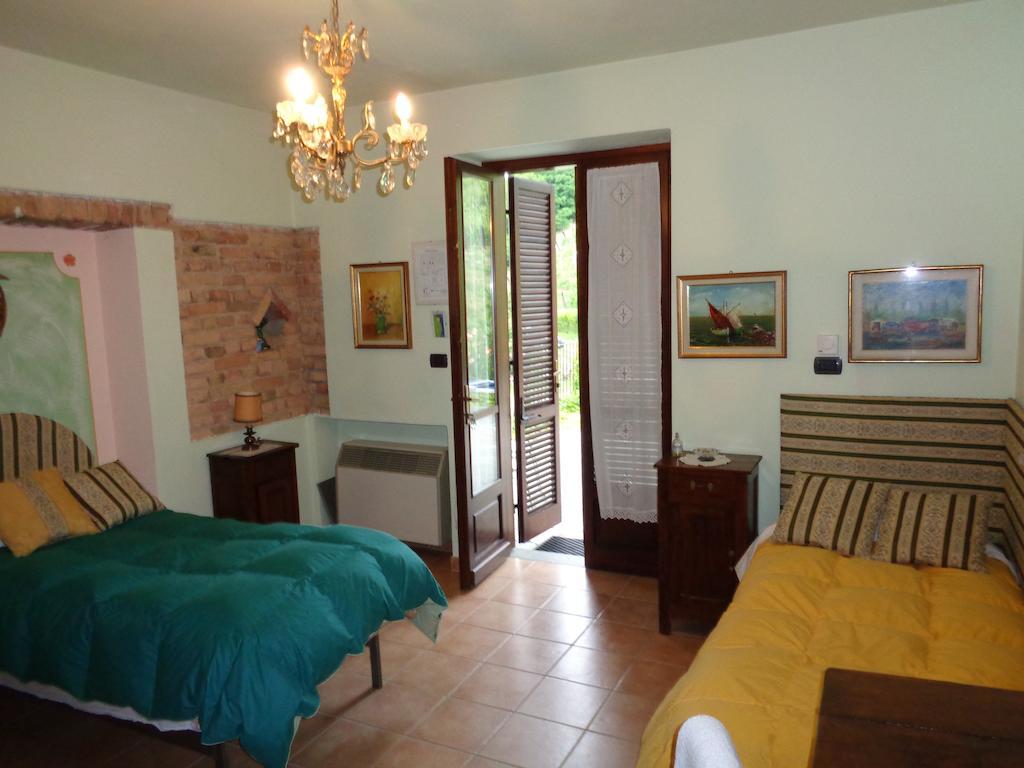 Gran Collina Villa San Damiano dʼAsti Стая снимка